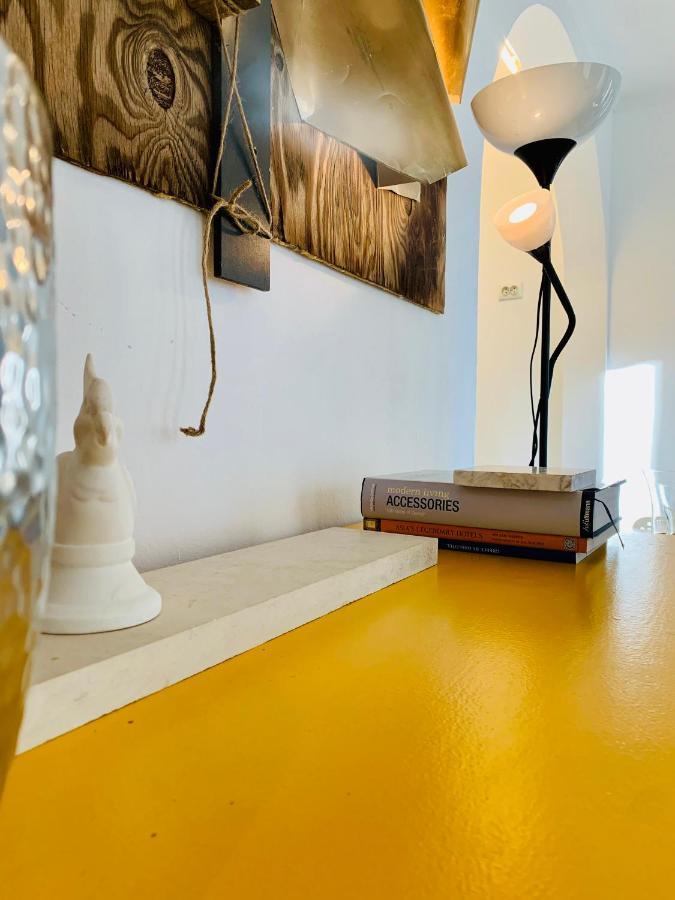 Sada Gallery II Bucharest Luaran gambar
